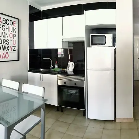 Апартаменты Mareverde, Costa Adeje, Pool View Terrace Адехе